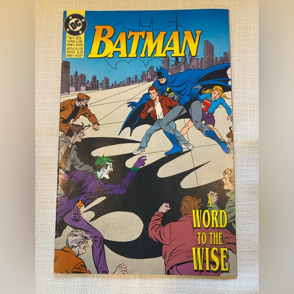 Lot of 2 Vintage 80’s Batman Comic Books - Picture 3 of 4